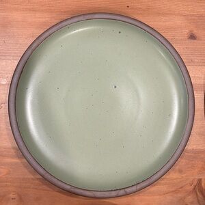 Selling up to 4 Easy Fork Dinner Plates Lambs Ear seasonal color. Great condit!